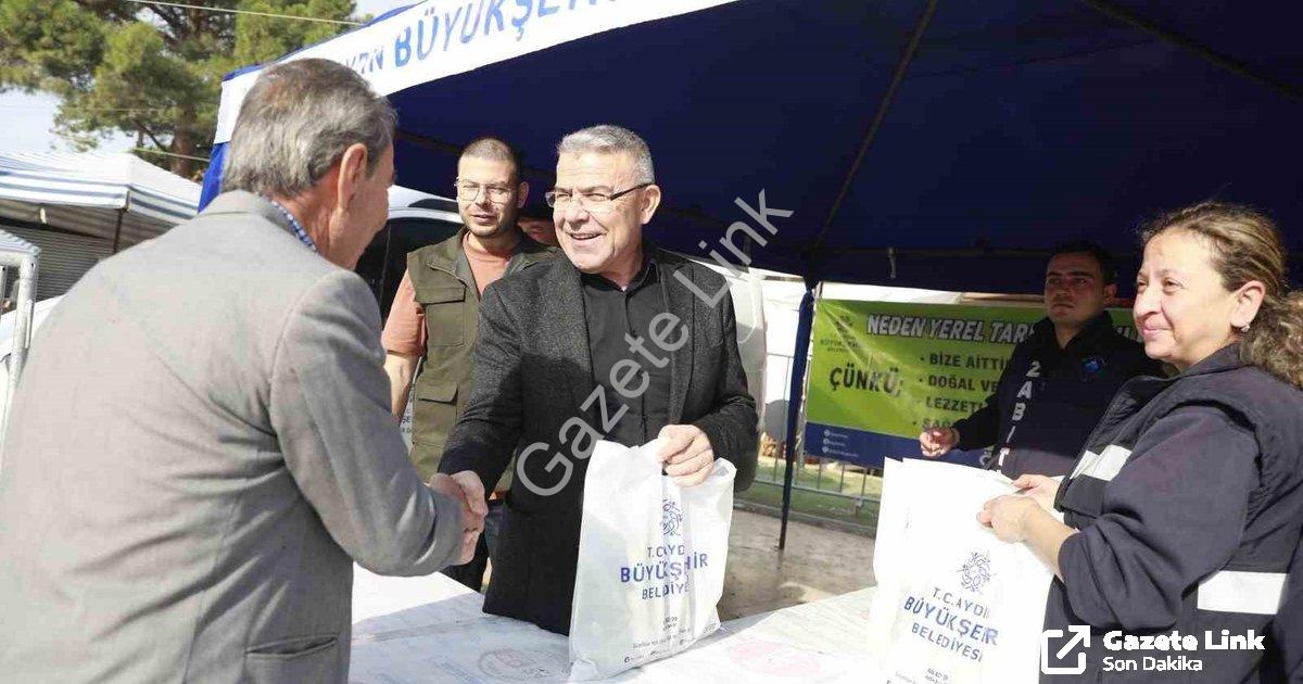 "Aydın'da Ata Tohumu Bereketi: Köşk'te Binlerce Fide Toprakla Buluştu" başlıklı haber için fotoreali