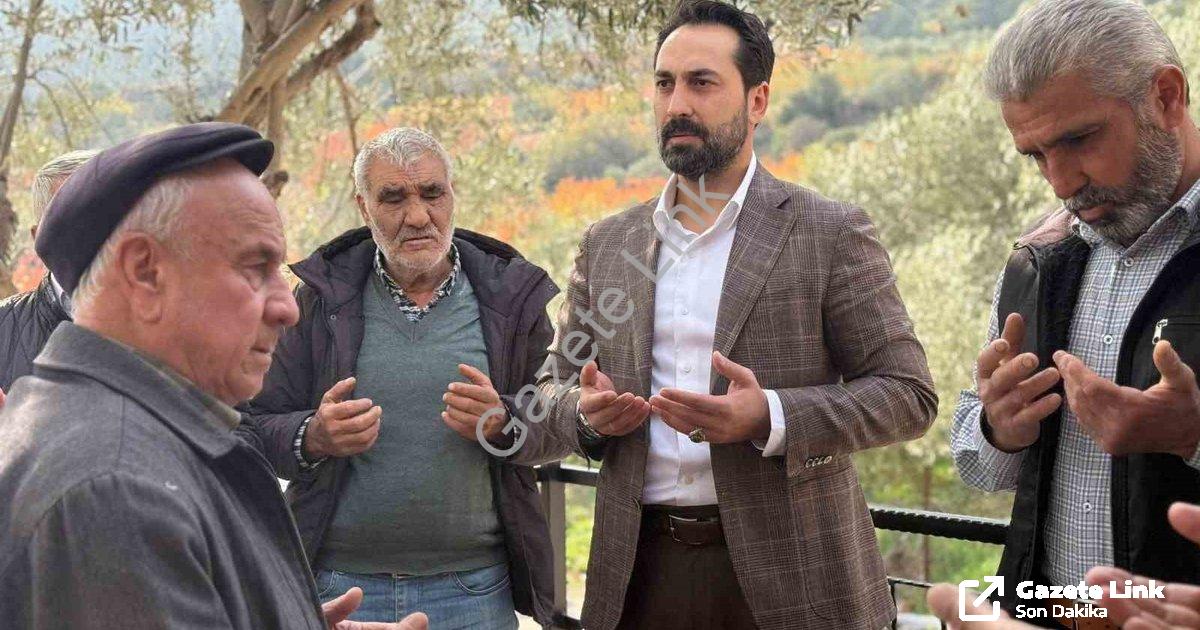 "Mücahit Arınç Erken Seçim Söylentilerine Noktayı Koydu" başlıklı haber için fotorealistik, profesyo