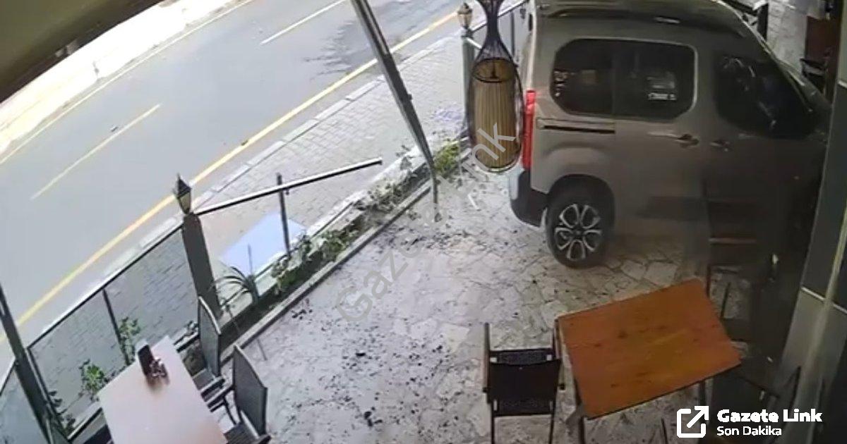 "Aydın'da Korku Dolu Anlar: Dükkana Dalıp Kaçmaya Çalıştı" başlıklı haber için fotorealistik, profes