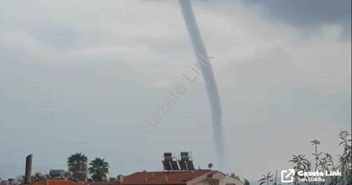 "Marmaris'te Nefes Kesen Hortum! O Anlar Saniye Saniye Kaydedildi" başlıklı haber için fotorealistik