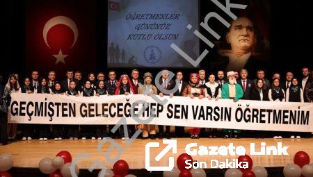 Kütahya’da Öğretmenler Günü Coşkusu