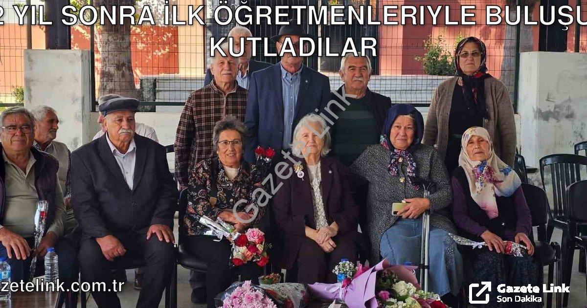 "62 Yıl Sonra İlk Öğretmenleriyle Buluşup Kutladılar" başlıklı haber için fotorealistik, profesyonel