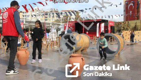 Geleneksel Oyunlar Tırı Aydın’da Büyük İlgi Gördü