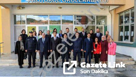 Çameli’de Anlamlı 24 Kasım Kutlaması: Protokol Okullardaydı