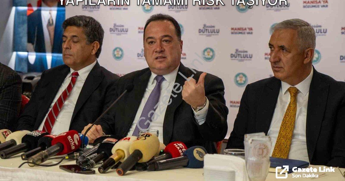 "Başkan Dutlulu Uyardı: 2000 Öncesi Yapıların Tamamı Risk Taşıyor" başlıklı haber için fotorealistik